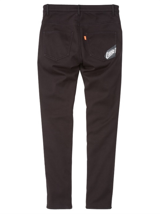 HYD595D_BLACK_back_L.jpg