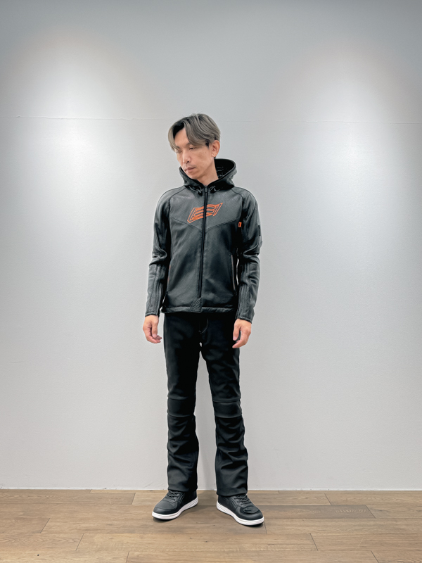 Mサイズ着用イメージ（身長170cm・体重54kg）