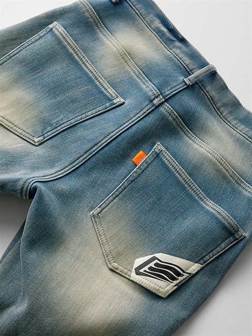 HYOD D3O® SPRINT FIT DENIM “WARM LAYERED” | HYOD PRODUCTSオフィシャルサイト