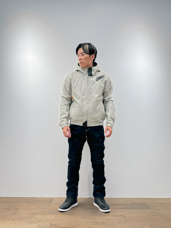 31インチ着用イメージ（身長173cm・体重60kg）