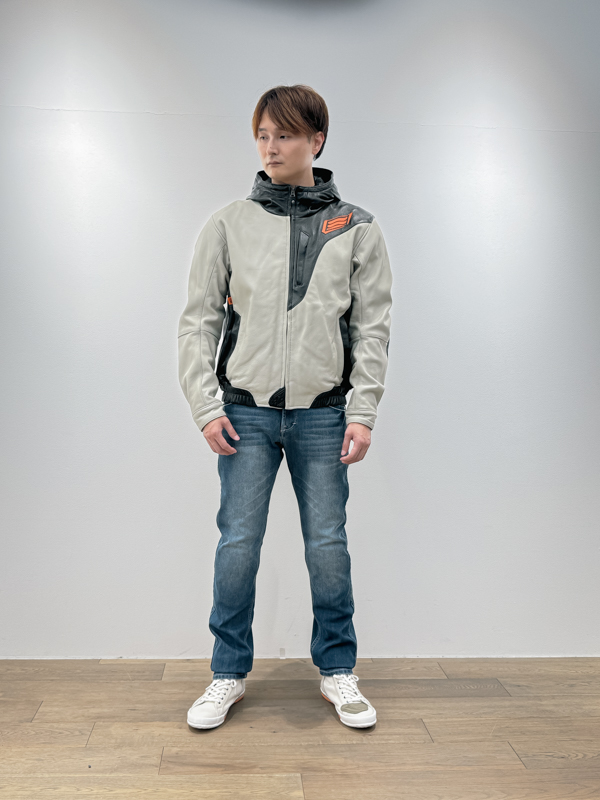 32インチ着用イメージ（身長176cm・体重66kg）