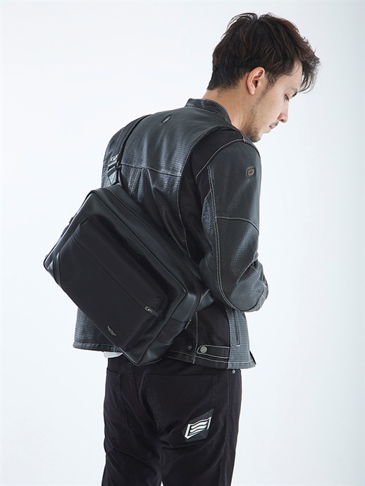 ARTONVEL MESSENGER BAG | HYOD PRODUCTSオフィシャルサイト