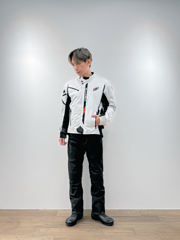 28インチ着用イメージ（身長170cm・体重54kg）