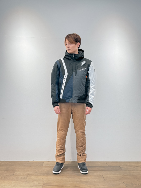 32インチ着用イメージ（身長176cm・体重66kg）