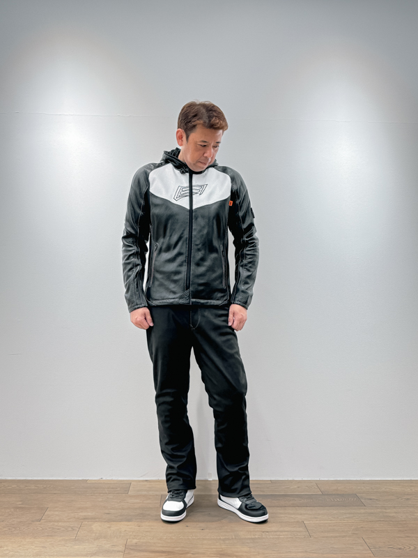 33インチ着用イメージ（身長178cm・体重78kg）