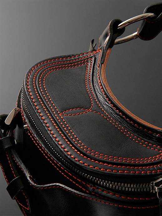 HYODx GAHO LEATHER HIP BAG-TYPE-B | HYOD PRODUCTSオフィシャルサイト