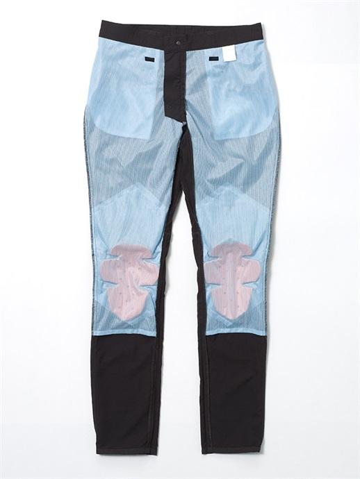 HYOD “UCHIMIZU D3O® COOL DRY PANTS”。